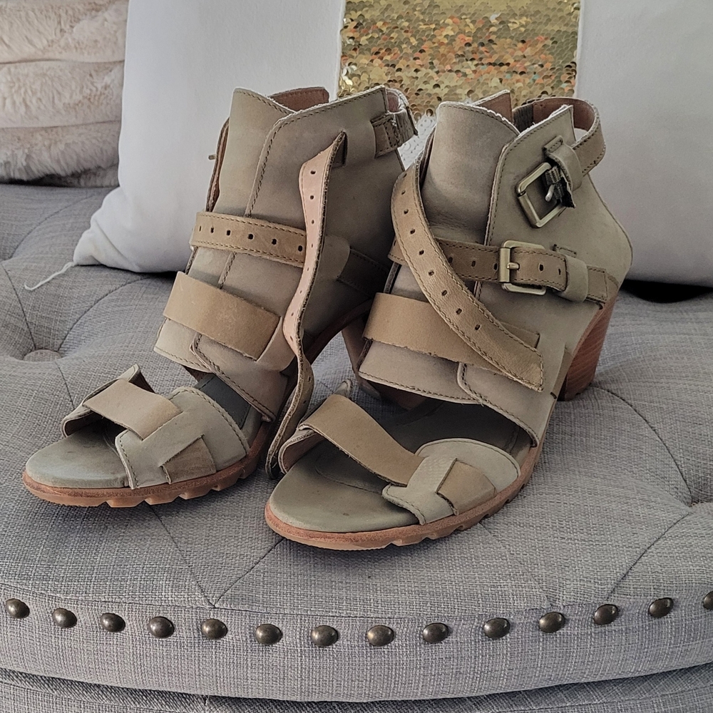 Sorel Women's Sandals - Tan and Brown